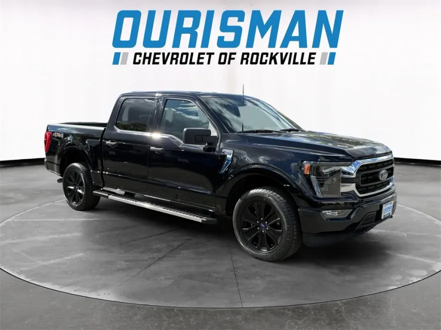 2023 Ford F-150 XL photo 1