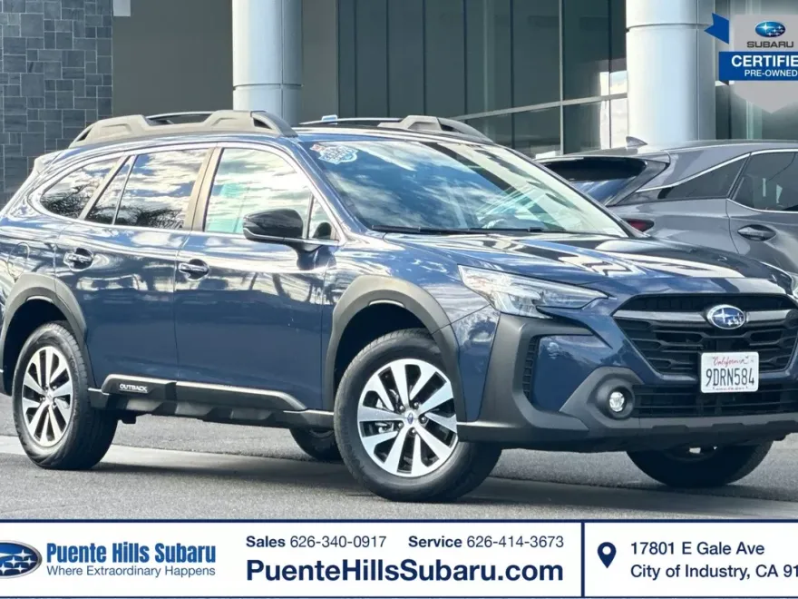 2023 Subaru Outback Premium photo 1