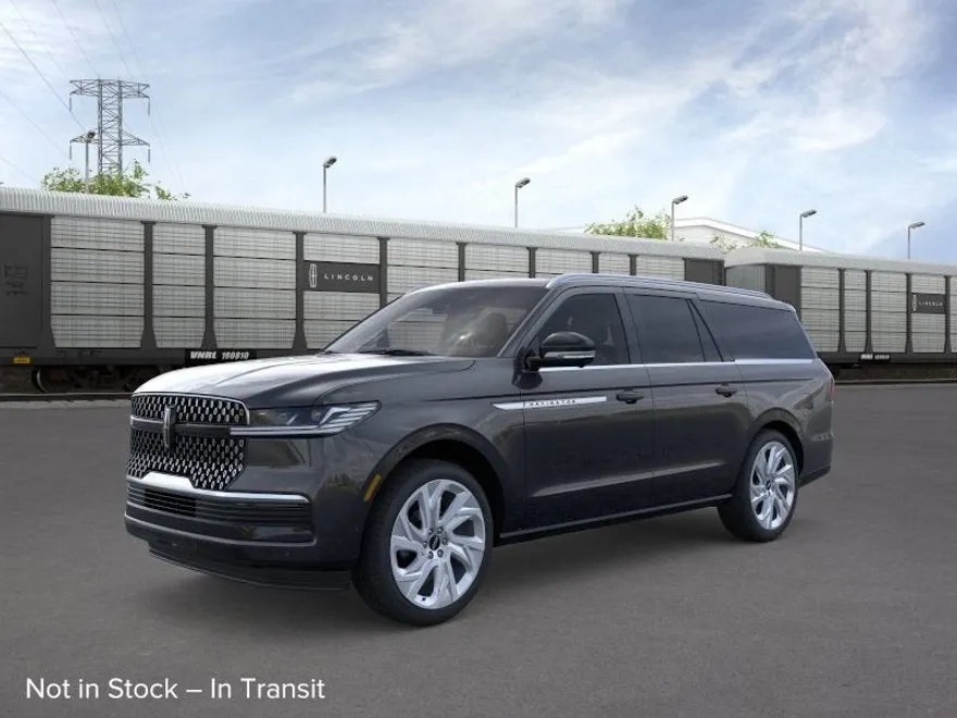 2025 Lincoln Navigator L Reserve photo 1
