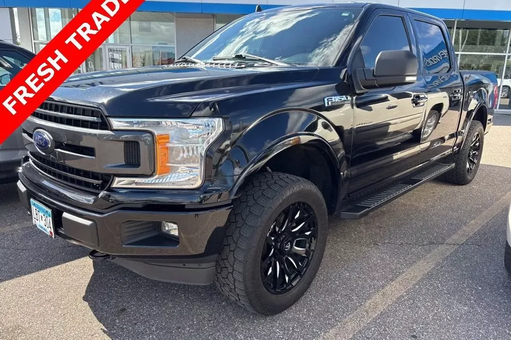2020 Ford F-150 XLT photo 1