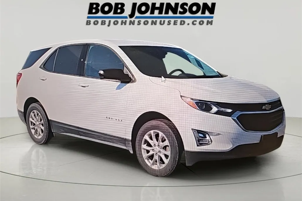 2019 Chevrolet Equinox LS photo 1