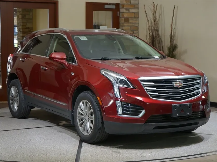 2018 Cadillac XT5 Luxury photo 1