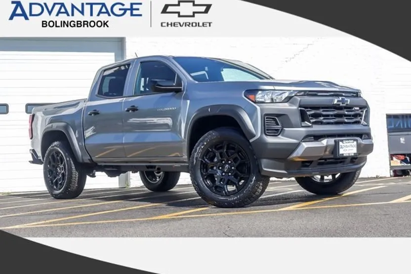 2026 Chevrolet Colorado Trail Boss photo 1