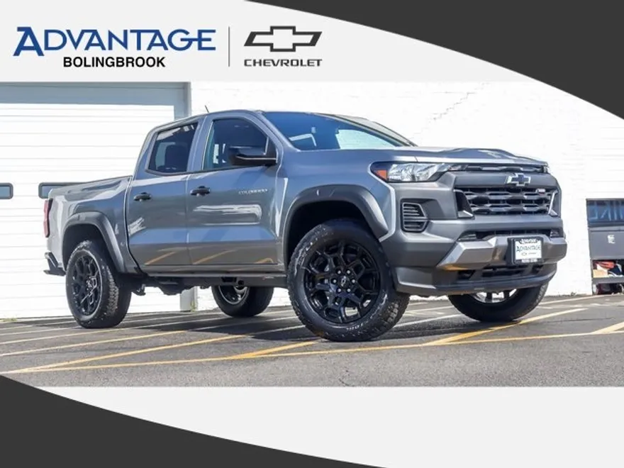 2026 Chevrolet Colorado Trail Boss photo 1