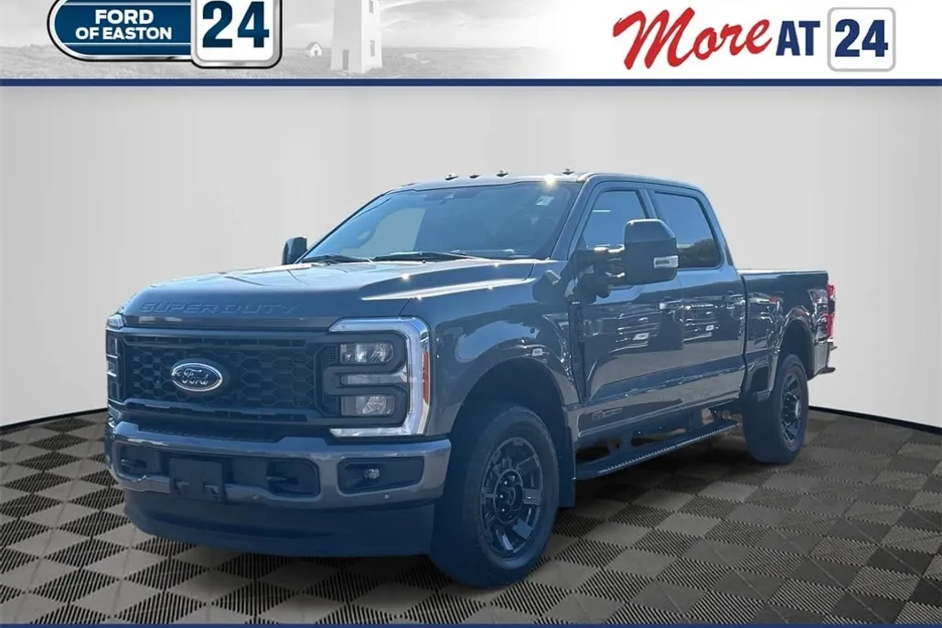 2023 Ford F-250 Lariat photo 1