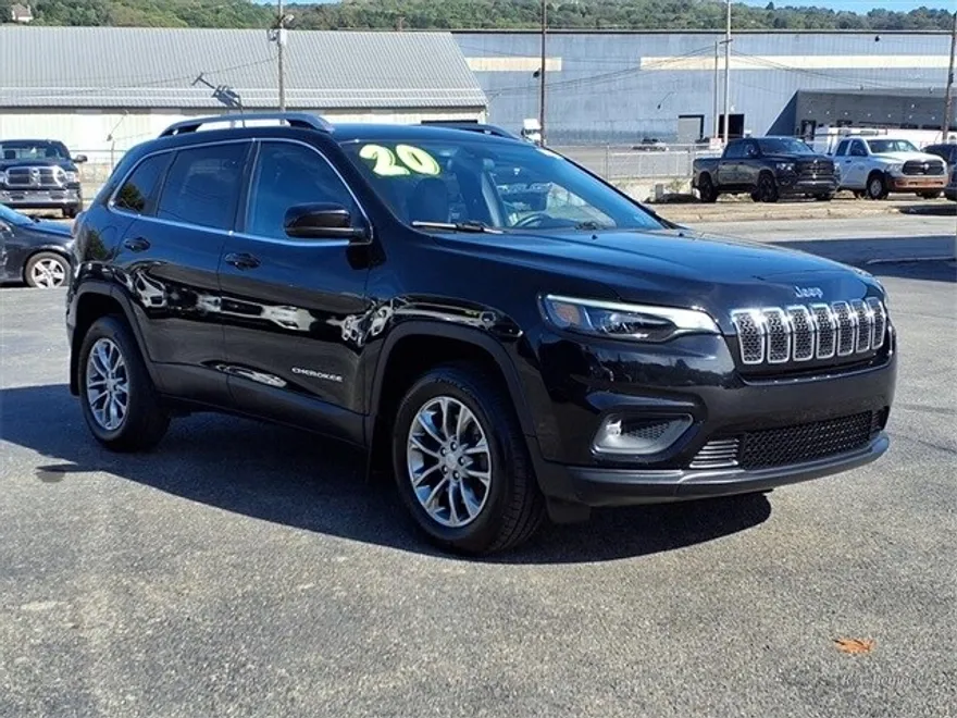2020 Jeep Cherokee Latitude photo 1