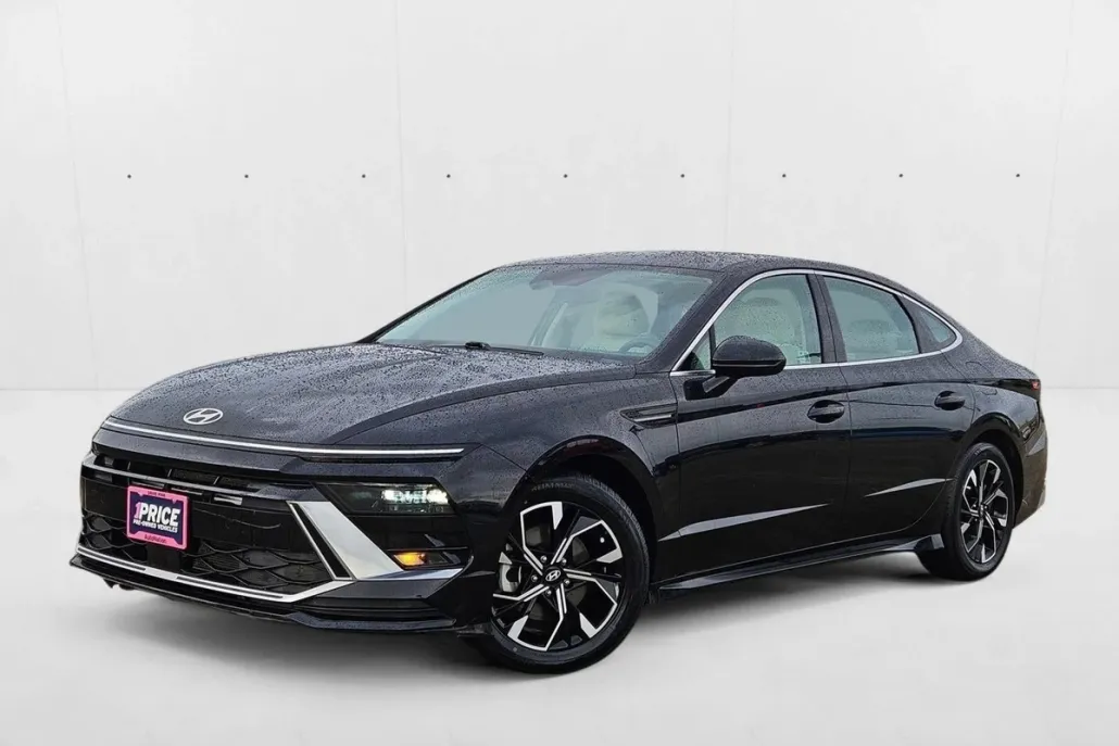 2024 Hyundai Sonata SEL photo 1