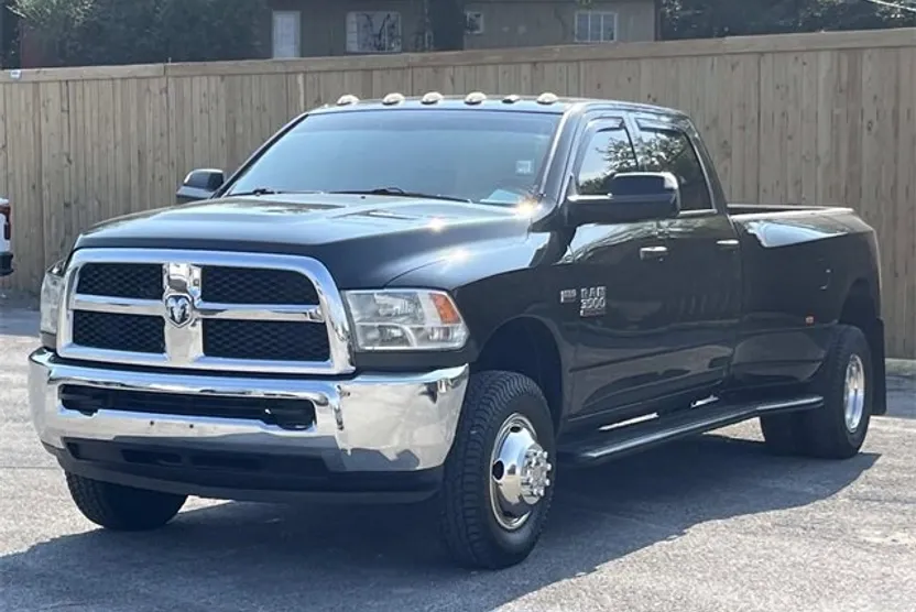2017 Ram 3500 Tradesman photo 1