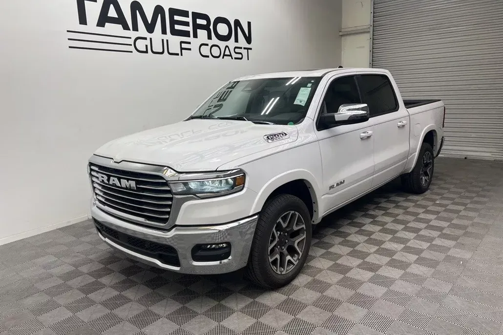 2025 Ram 1500 Laramie photo 1