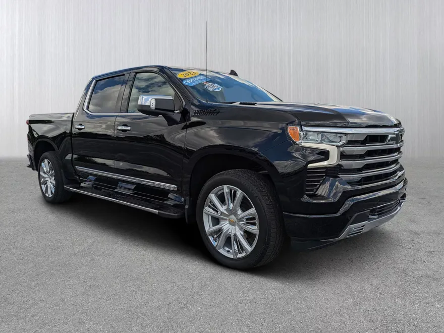 2023 Chevrolet Silverado 1500 High Country photo 1