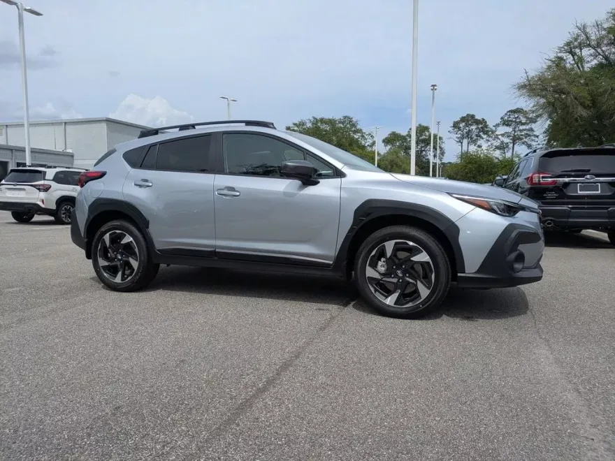 2025 Subaru Crosstrek Limited photo 1