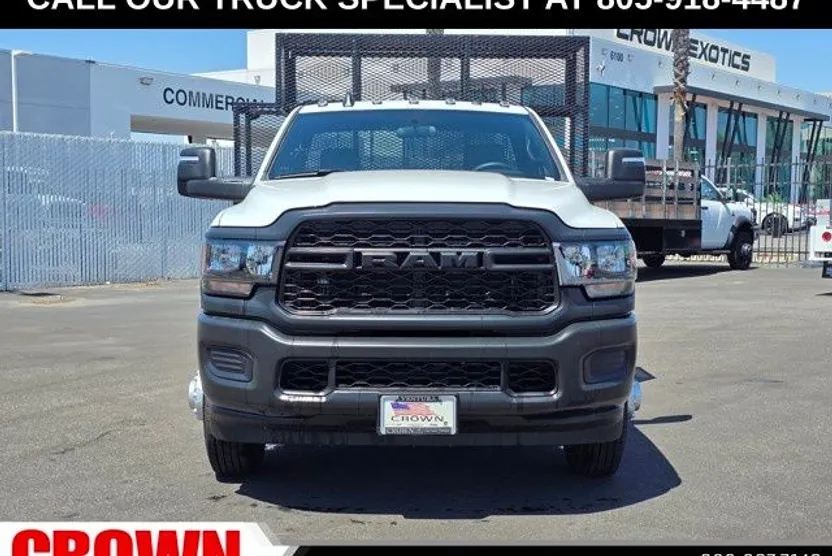 2024 Ram 3500 Tradesman photo 1