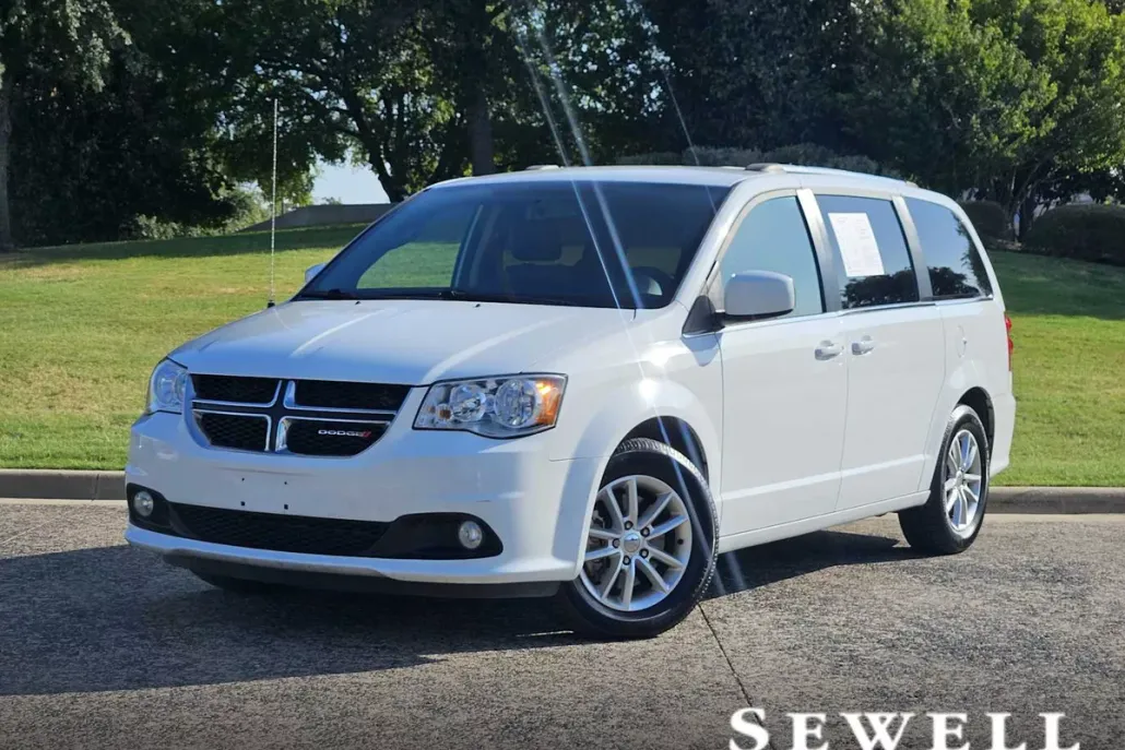 2018 Dodge Grand Caravan SXT photo 1