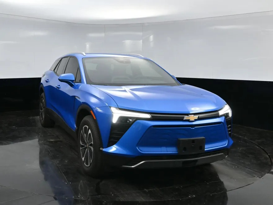 2024 Chevrolet Blazer EV photo 1