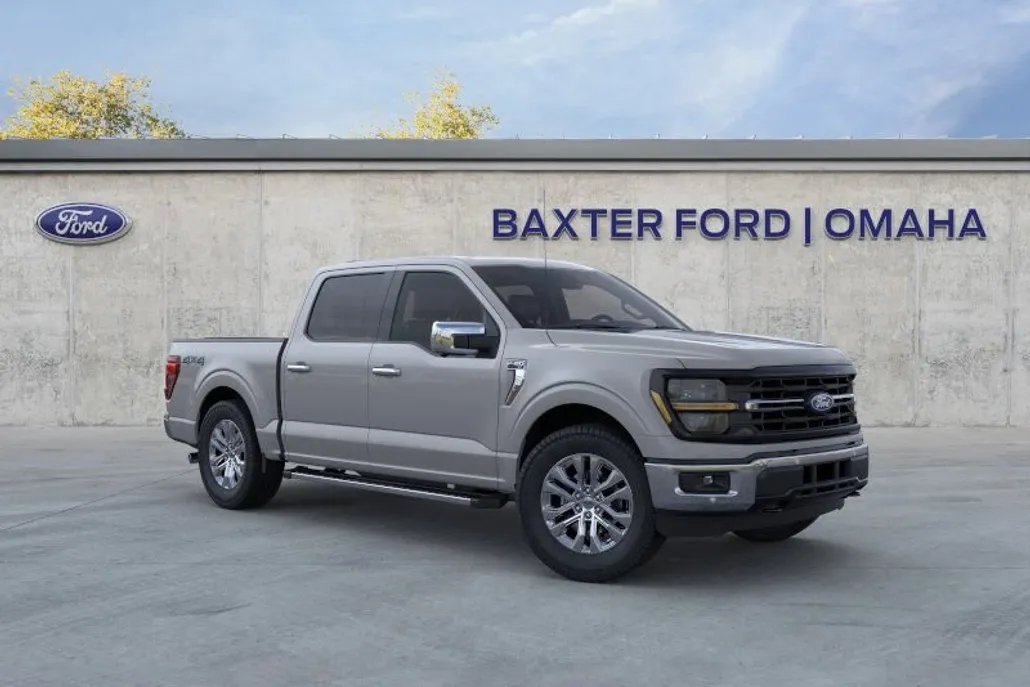 2024 Ford F-150 XLT photo 1