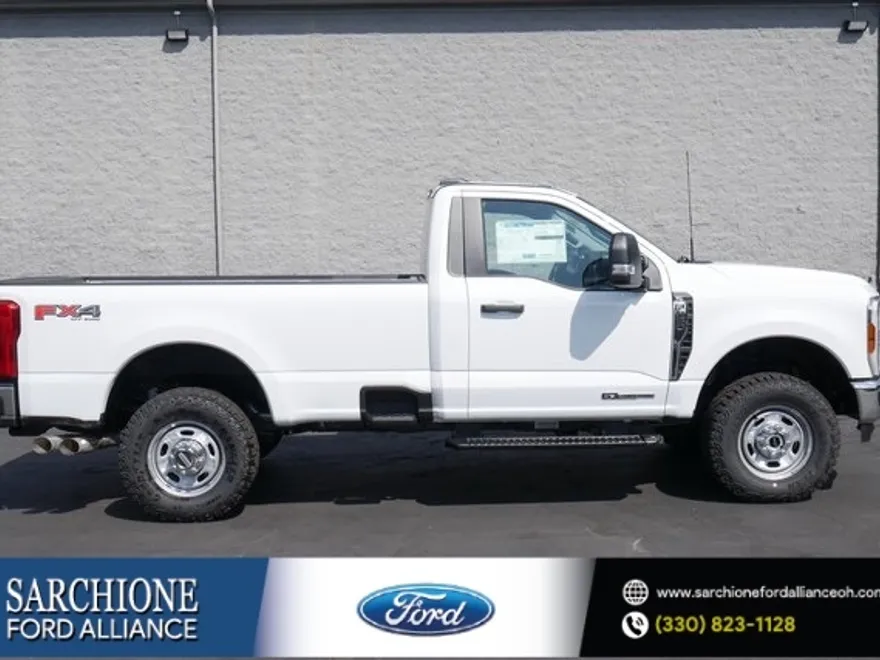 2025 Ford F-350 photo 1