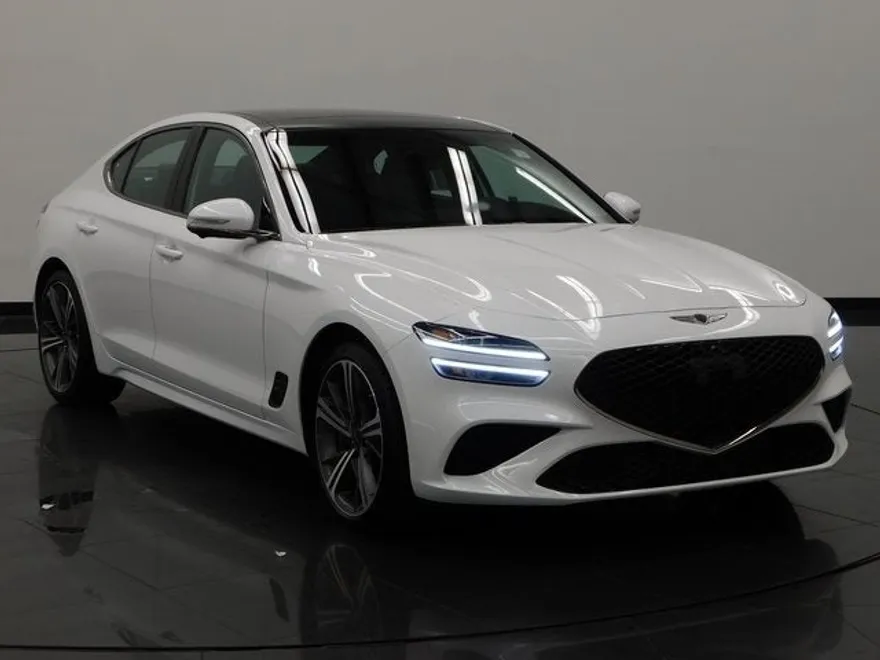 2025 Genesis G70 3.3T Sport Advanced photo 1
