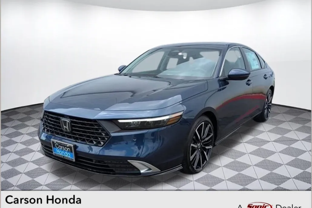 2025 Honda Accord Hybrid Touring photo 1