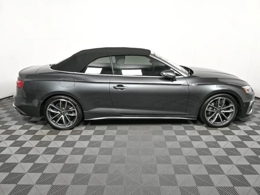 2023 Audi A5 45 S line Premium Plus Quattro photo 1