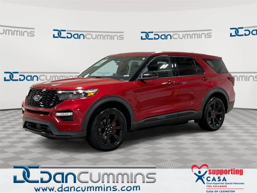 2021 Ford Explorer ST photo 1