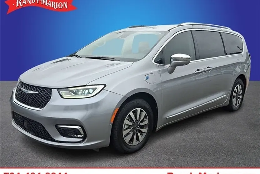 2021 Chrysler Pacifica Hybrid Limited photo 1