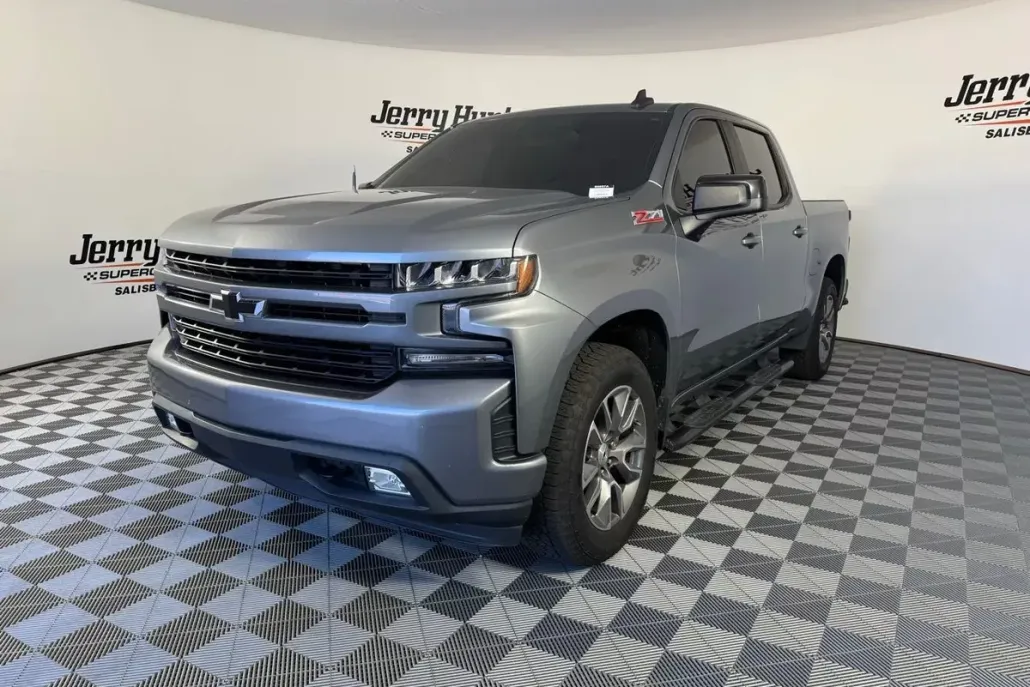 2022 Chevrolet Silverado 1500 RST photo 1