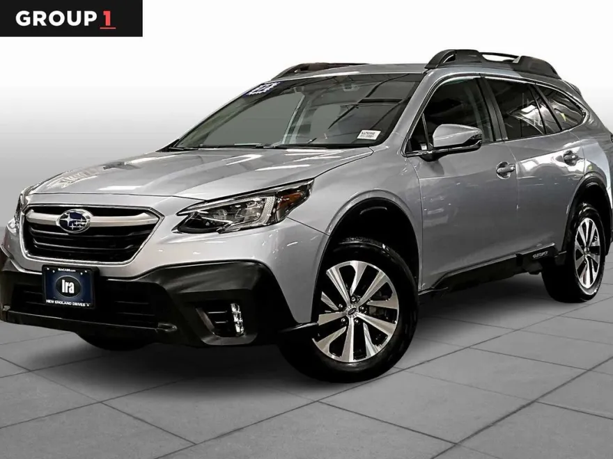 2022 Subaru Outback Premium photo 1