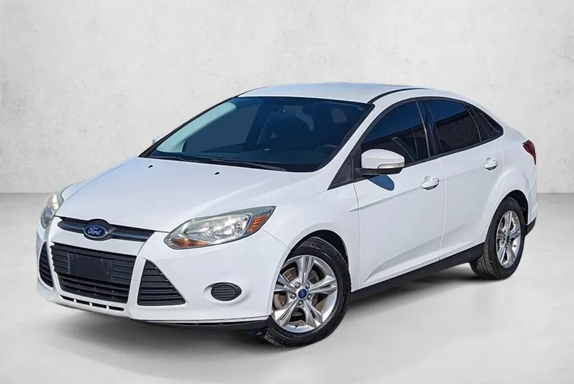 2013 Ford Focus SE photo 1