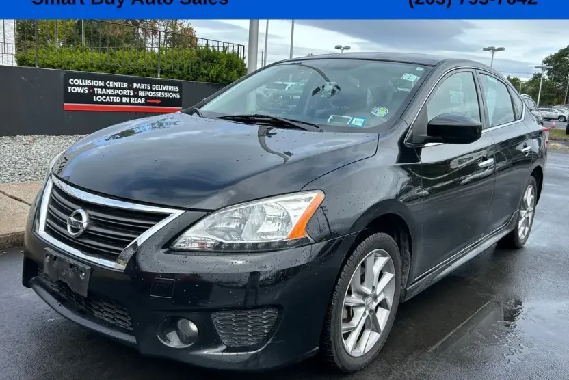 2014 Nissan Sentra SR photo 1