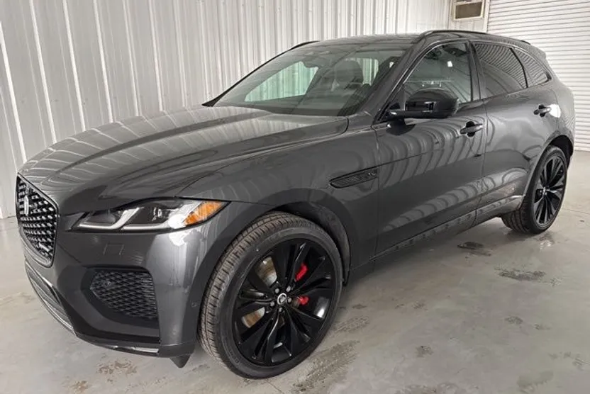 2025 Jaguar F-PACE P400 R-Dynamic S photo 1