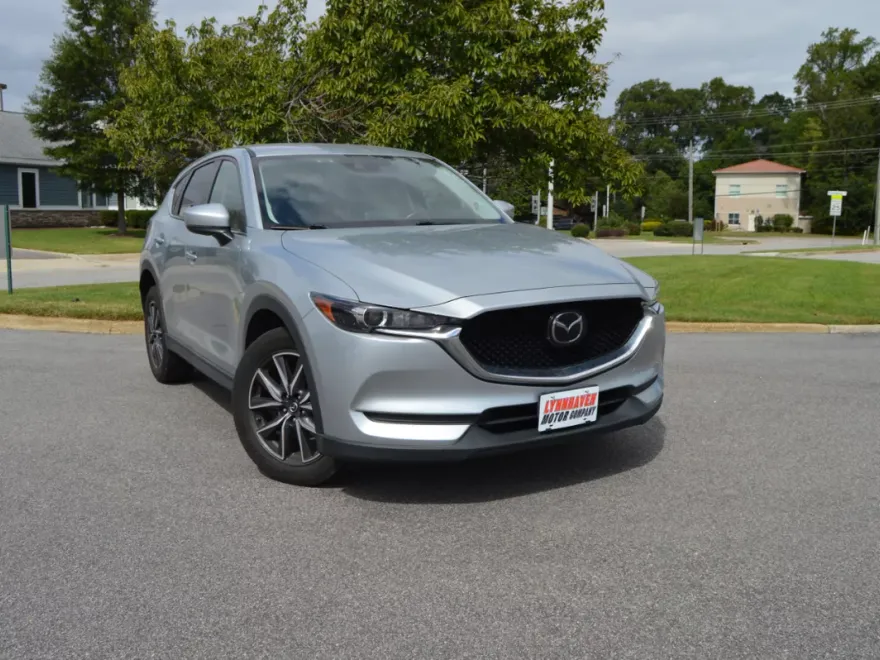 2018 Mazda CX-5 Touring photo 1