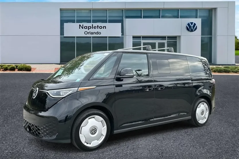 2025 Volkswagen ID. Buzz Pro S photo 1