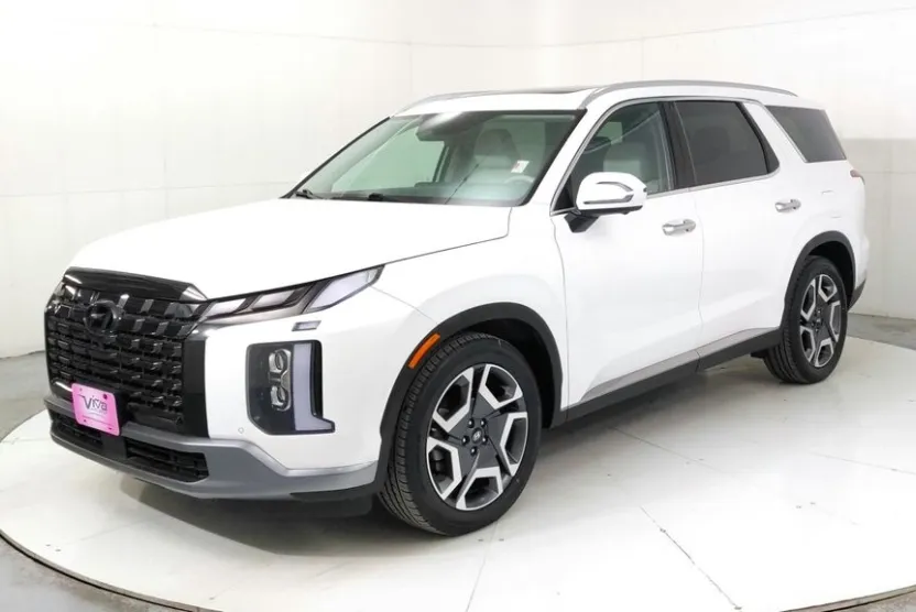 2024 Hyundai Palisade Limited photo 1