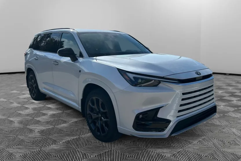 2025 Lexus TX 500h F SPORT Performance Premium photo 1