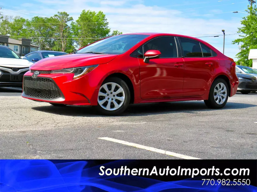 2020 Toyota Corolla LE photo 1