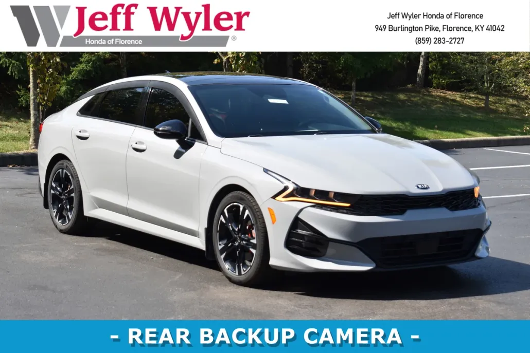 2021 Kia K5 GT-Line photo 1