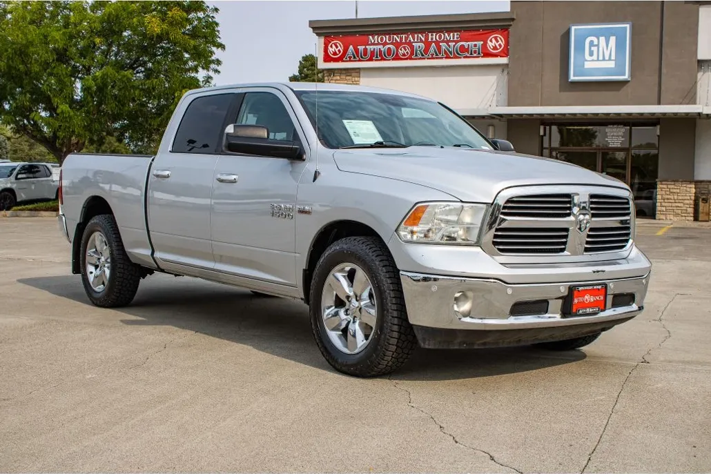 2016 Ram 1500 Big Horn photo 1