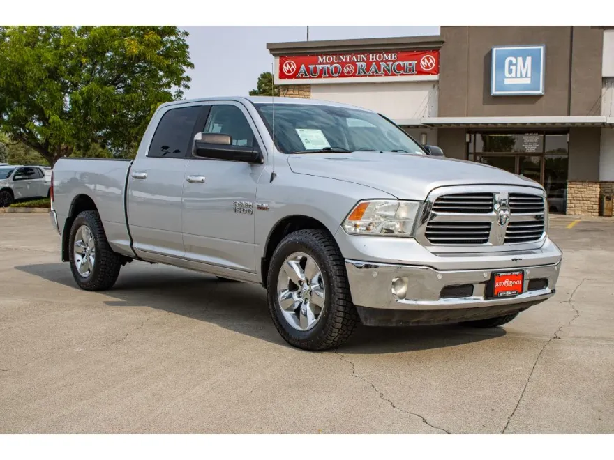 2016 Ram 1500 Big Horn photo 1