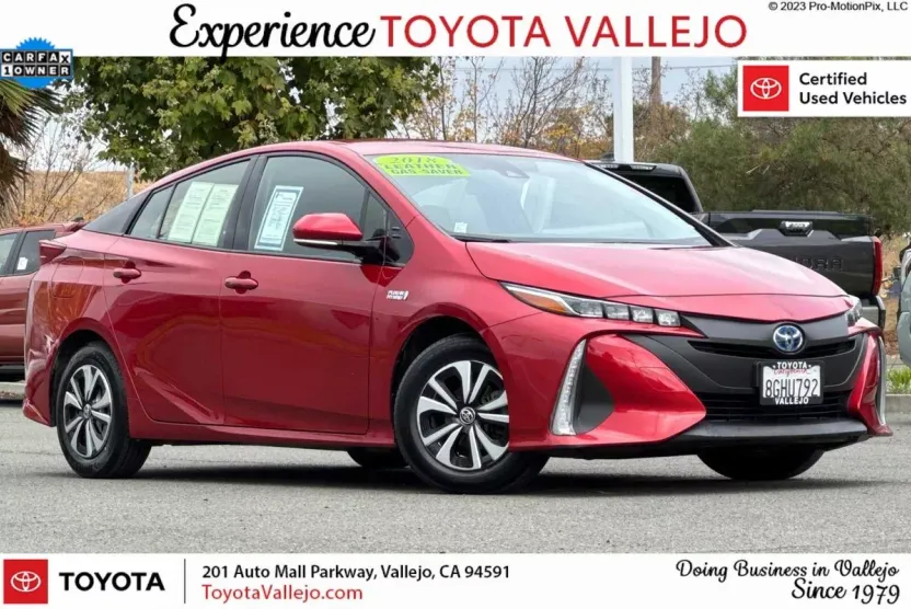 2018 Toyota Prius Prime Plus Premium Advanced photo 1