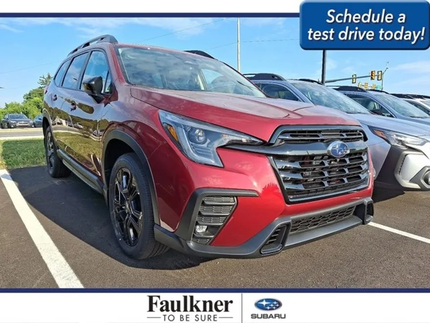 2025 Subaru Ascent Onyx Edition Touring photo 1