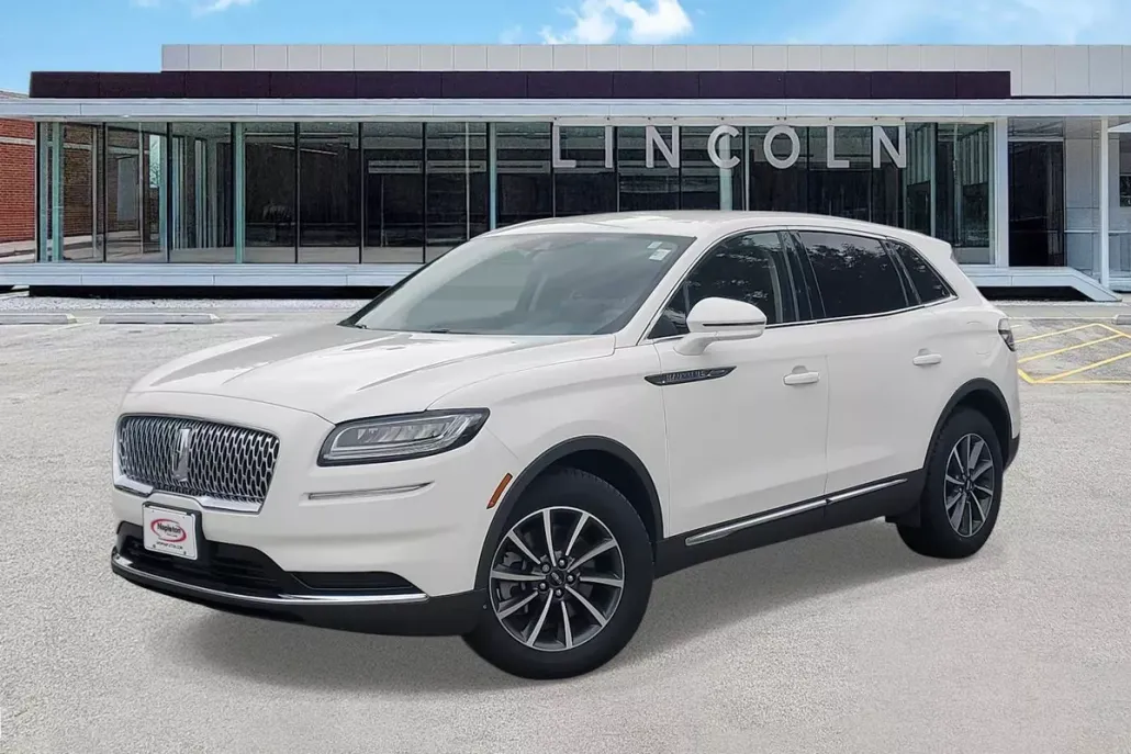 2022 Lincoln Nautilus Standard photo 1