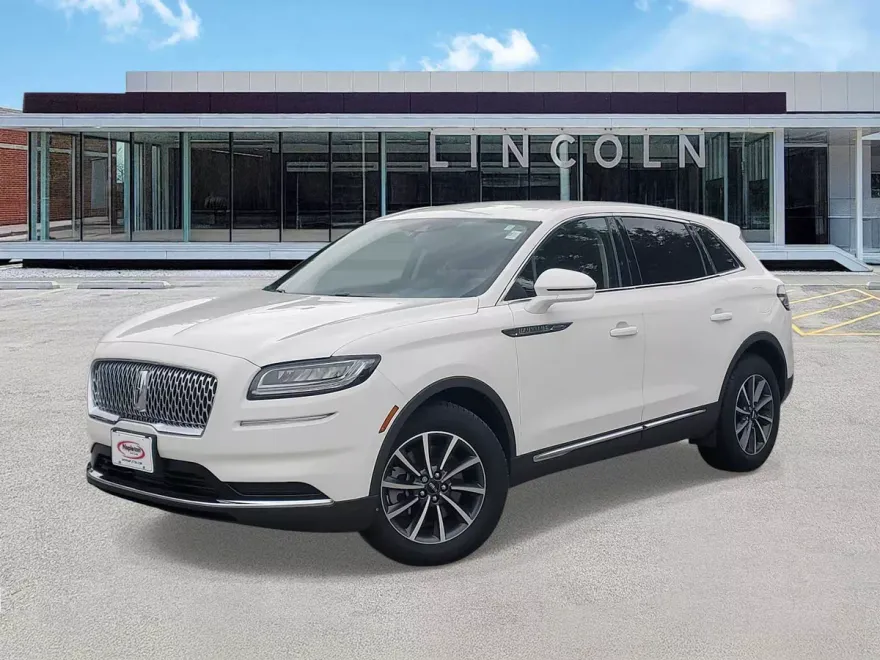 2022 Lincoln Nautilus Standard photo 1