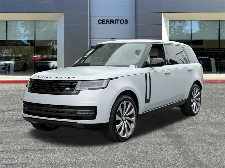 2025 Land Rover Range Rover SE photo 1