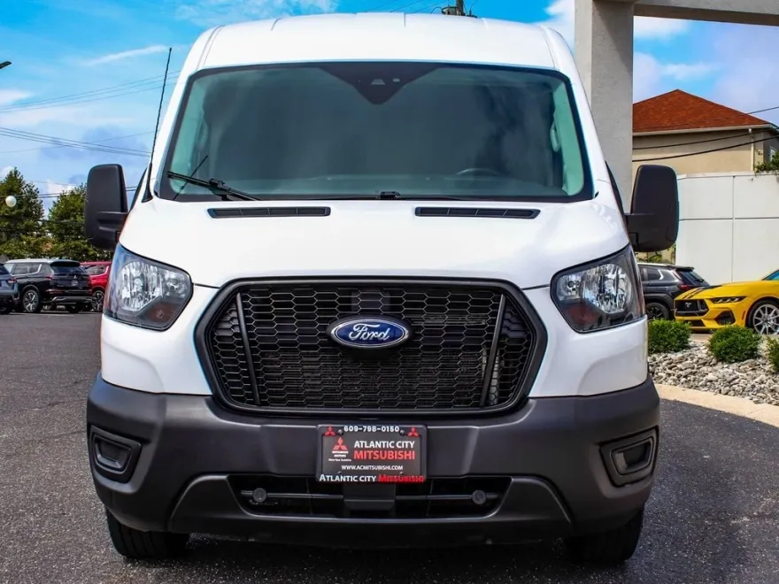 2023 Ford Transit photo 2