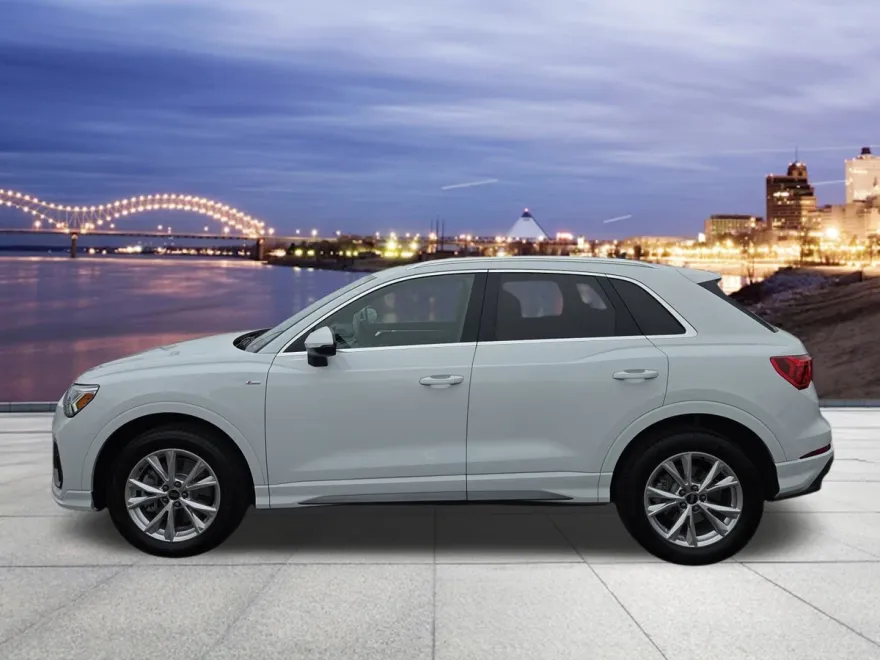 2024 Audi Q3 S line Premium 45 TFSI photo 1