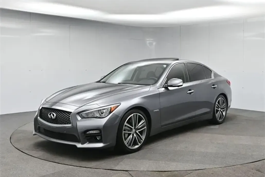2015 Infiniti Q50 Hybrid Sport photo 1