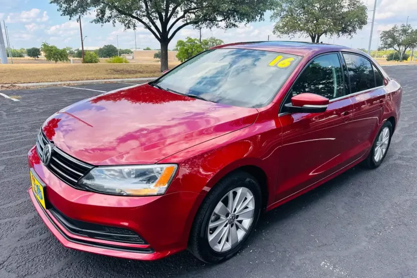 2016 Volkswagen Jetta 1.4T photo 1
