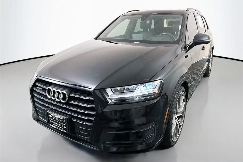 2019 Audi Q7 55 Prestige photo 1