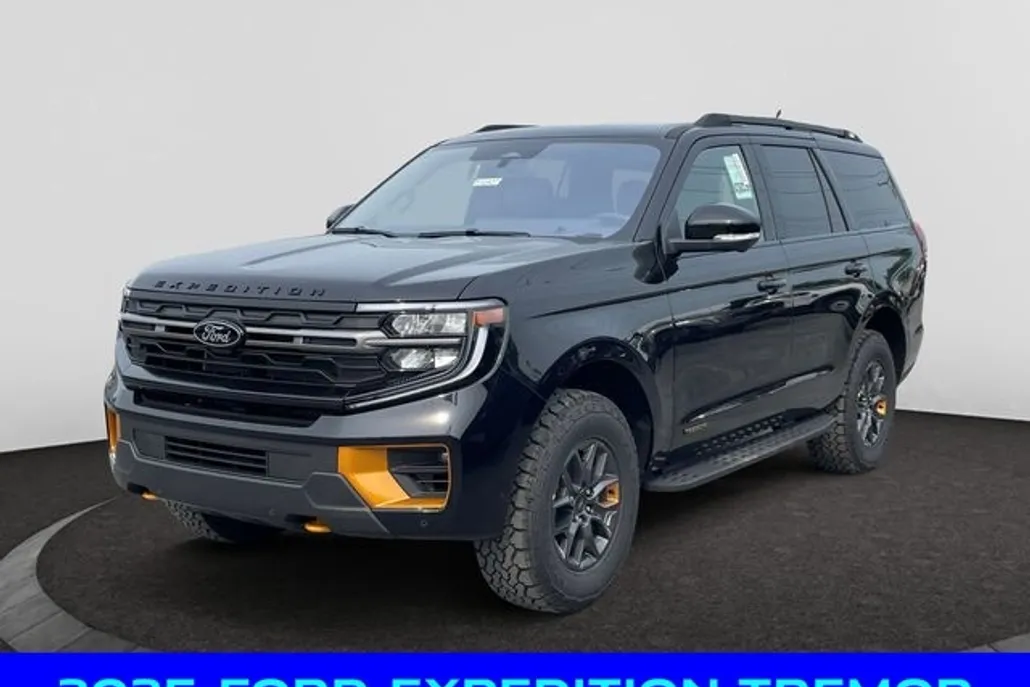 2025 Ford Expedition photo 1