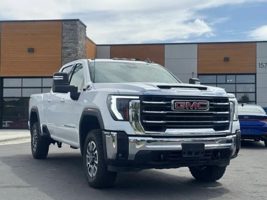 2024 Gmc Sierra HD SLE photo 1